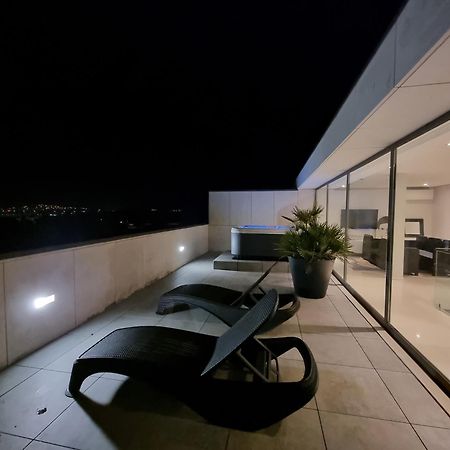 River Town View - Luxury Apartment With Jacuzzi On Terrace Виана до Кастело Екстериор снимка