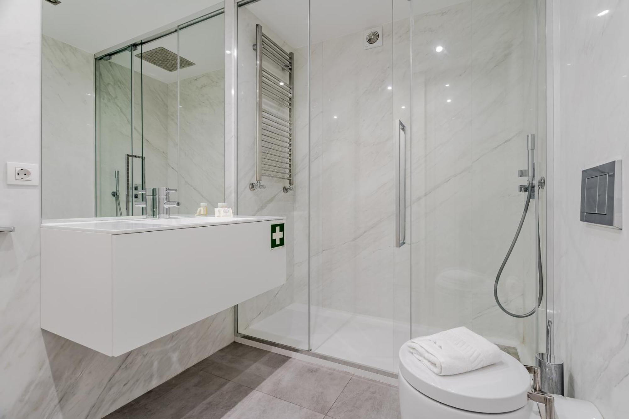 River Town View - Luxury Apartment With Jacuzzi On Terrace Виана до Кастело Екстериор снимка